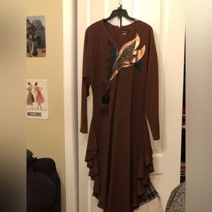 Brown Long Sleeve Dress with Artistic Design